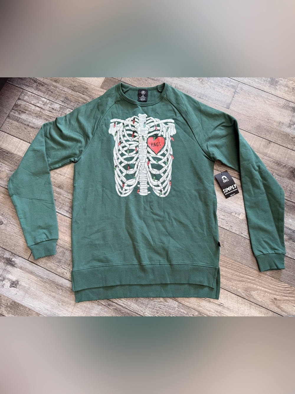 💚 NWT RAGS “Skelly” Green Rib Cage Graphic Sweatshirt